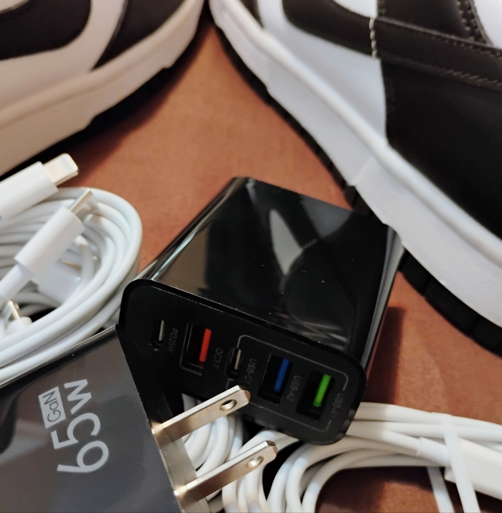 1X 2X New Super 65W GaN USB Charger PD Type C Fast Charge 2 Lightning Cables - Picture 6 of 6